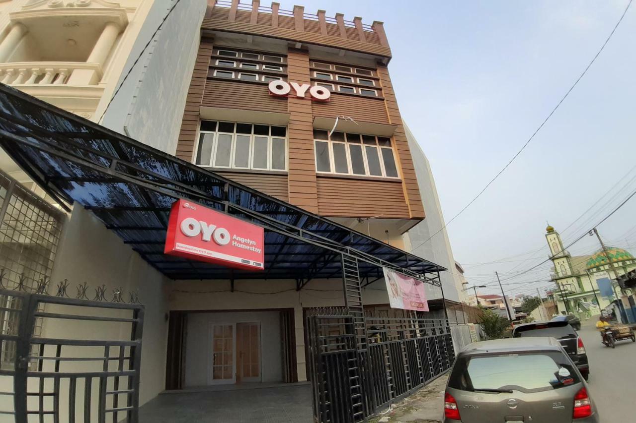 Oyo 1053 Angelyn Home Stay Medan Ngoại thất bức ảnh