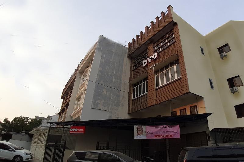 Oyo 1053 Angelyn Home Stay Medan Ngoại thất bức ảnh